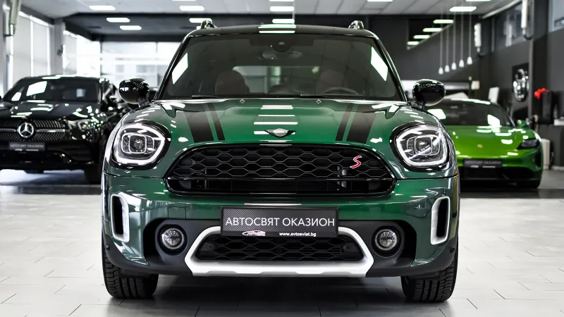 Mini Countryman Cooper S 2.0 ALL4 Countryman Sportautomatic Image 2